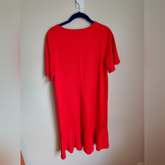 Red dress. Short sleeve. Straight cut. NWT. Medium - Picture 6 of 10